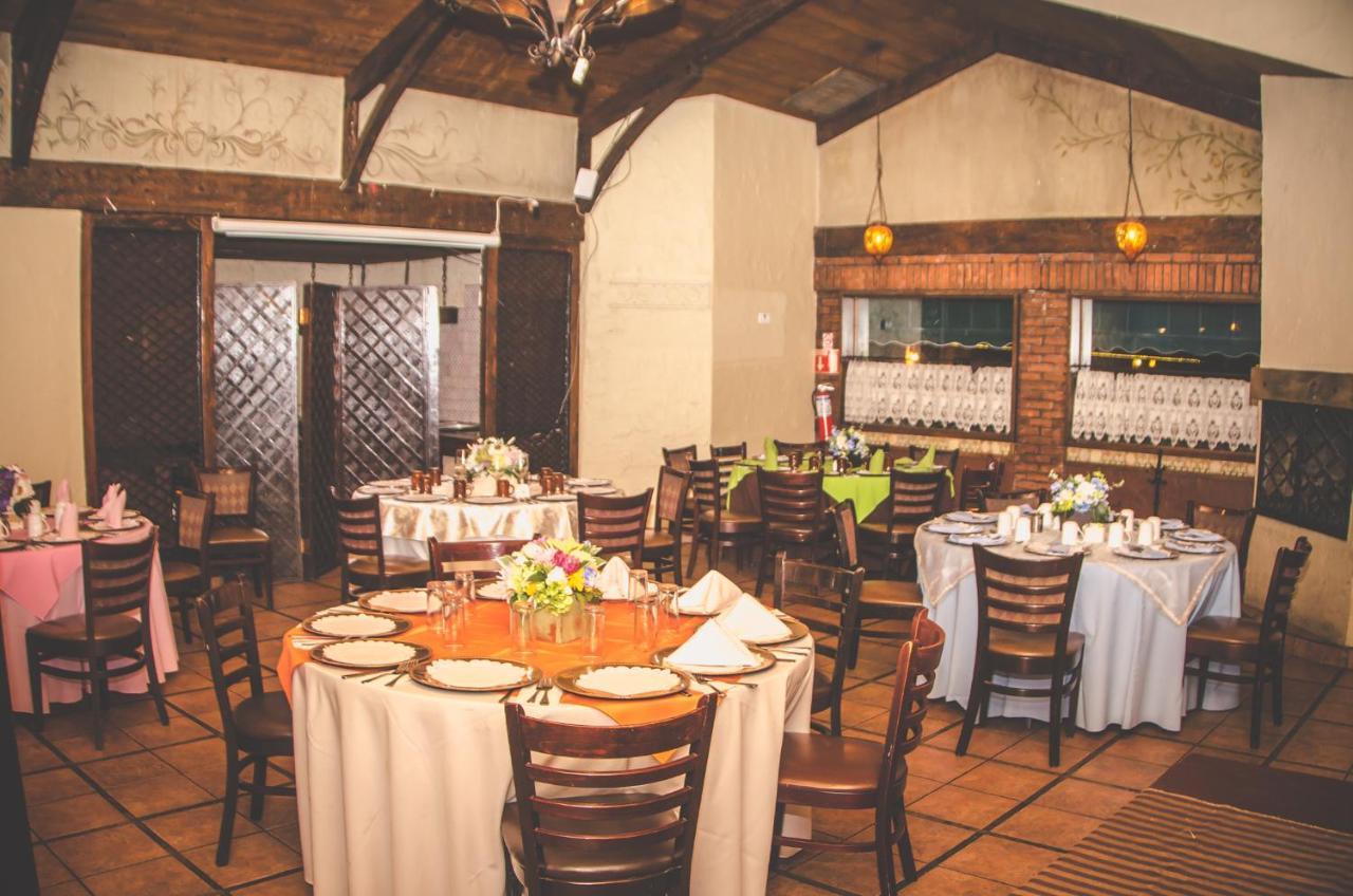Hotel Siesta Real Мехикали Екстериор снимка