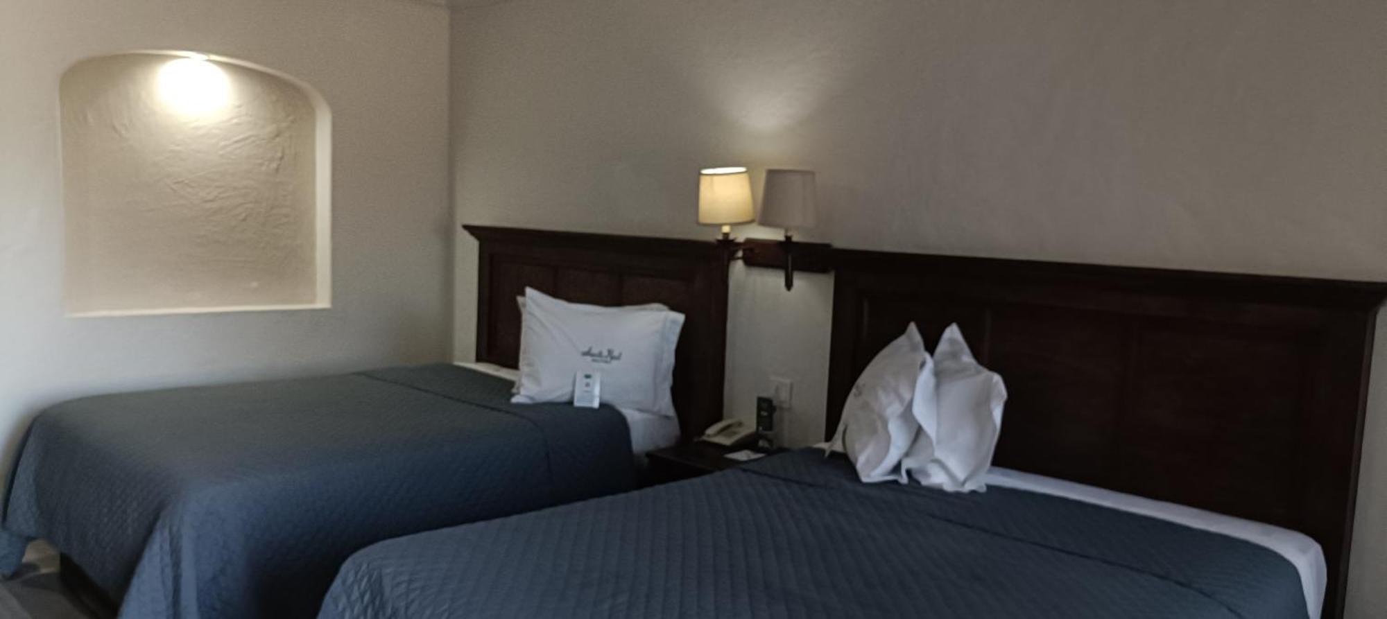 Hotel Siesta Real Мехикали Екстериор снимка