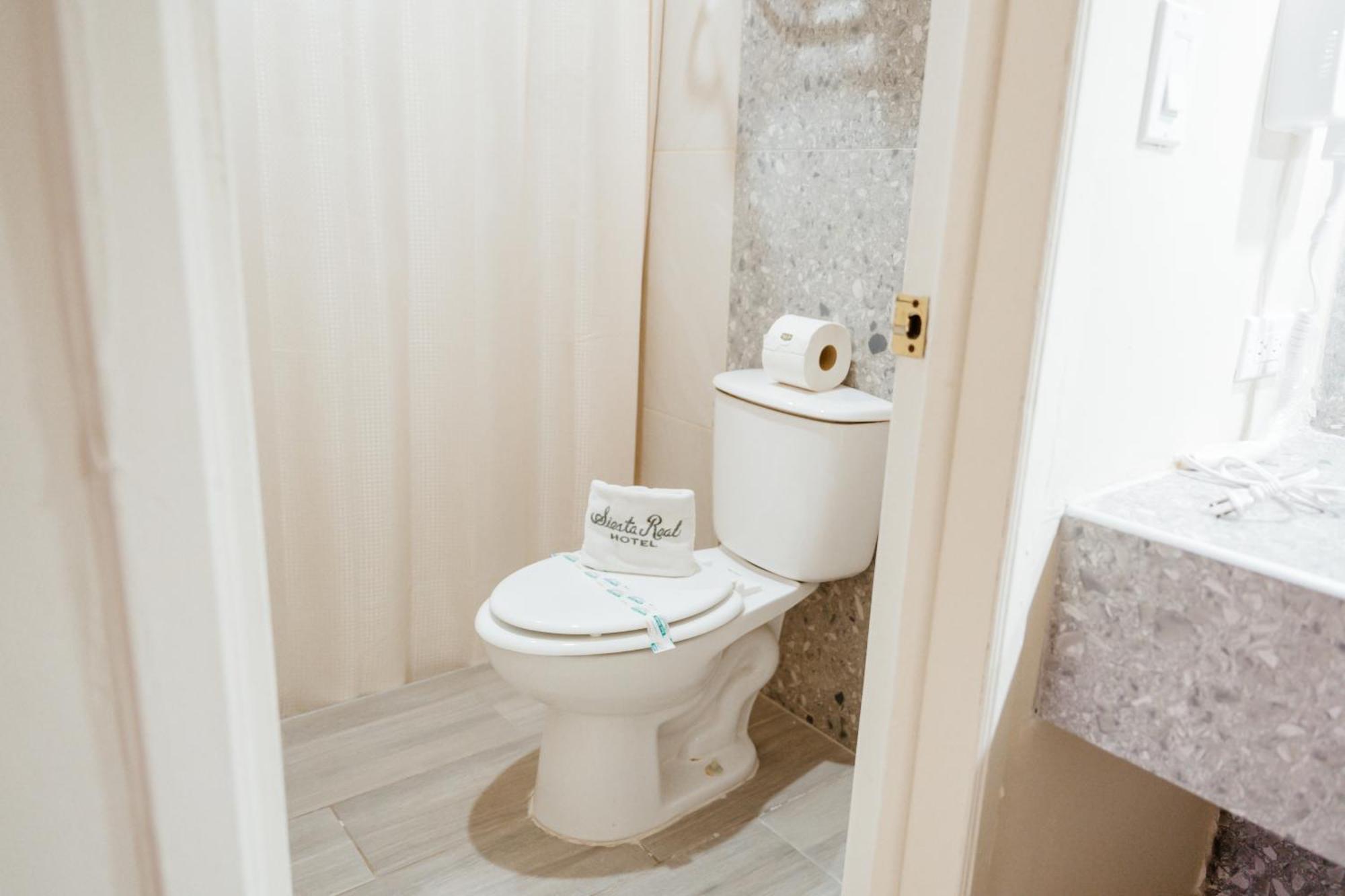 Hotel Siesta Real Мехикали Екстериор снимка