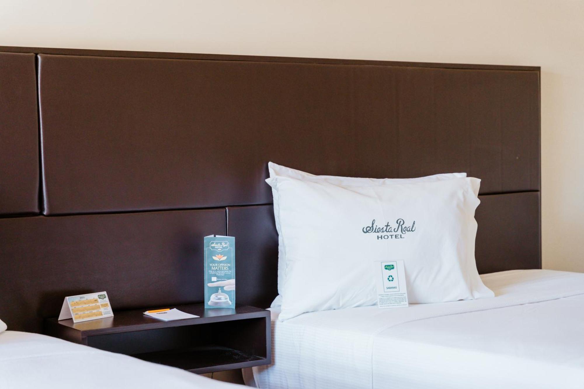 Hotel Siesta Real Мехикали Екстериор снимка